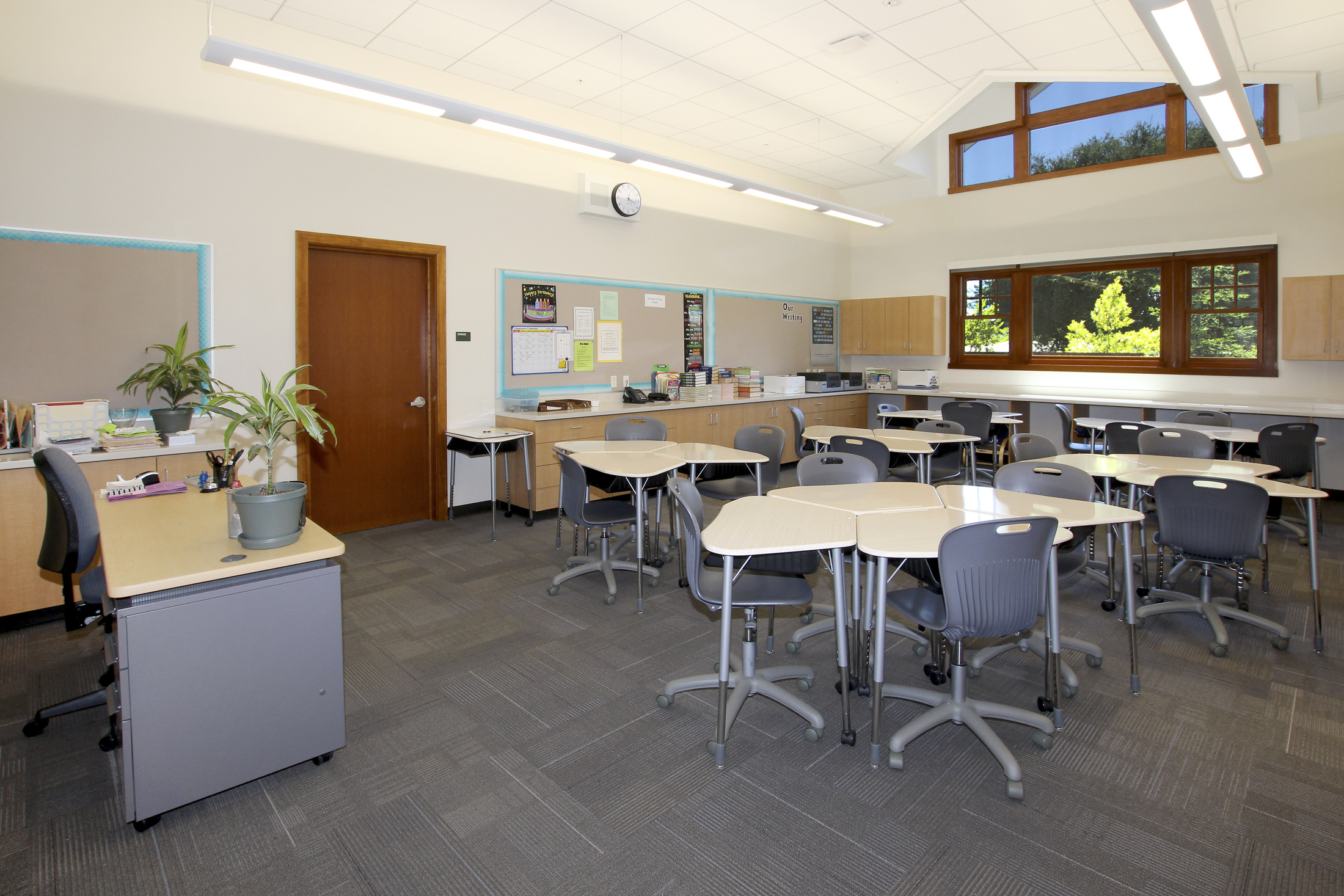 Image of Pinewood School Campus